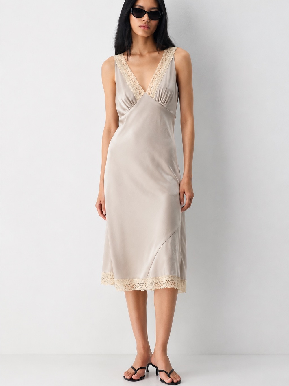 Aritzia Wilfred Daisychain Satin Lace Trim Midi Dress XS Champagne